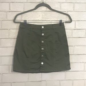 Forever 21 green button up skirt